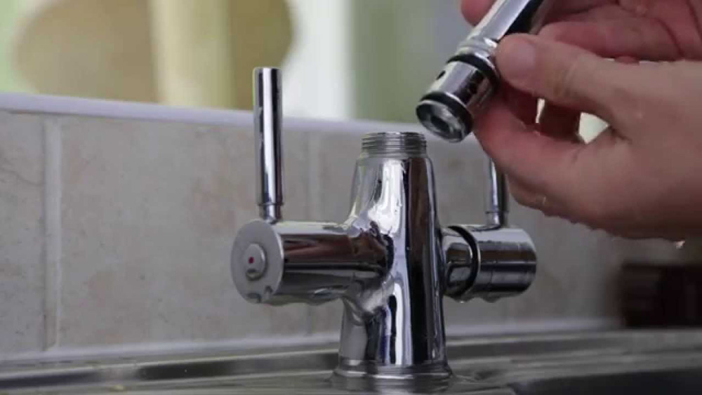 fix bathroom sink tap