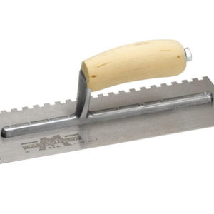 M702S Notched Trowel Square 1/4in Wooden Handle 11 x 4.1/2in