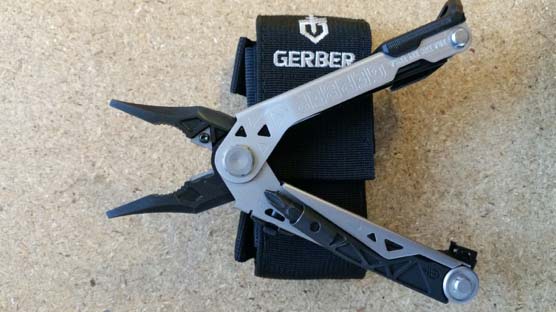 Gerber Centre-Drive multi-tool