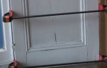 Gorilla Grab Adhesive mending wooden window blinds