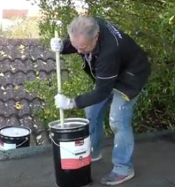 Mixing up thick bitumen