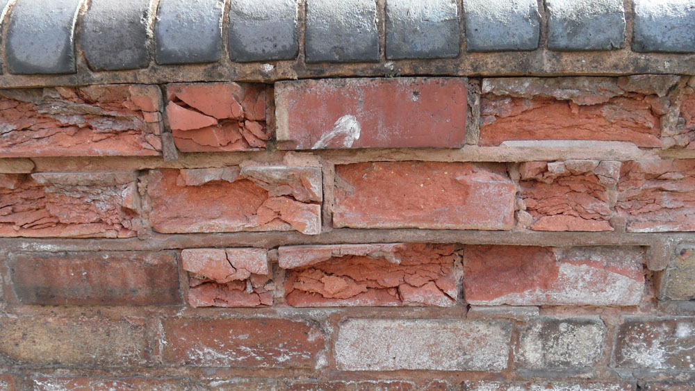 Replacing Damaged Bricks In A Wall Diy Doctor - How To Remove Brick Wall Without Damaging Bricks