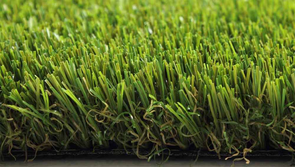 How to Lay Artificial Turf or Fake Grass in Your Garden 