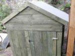 Chicken coop made fromold pallets