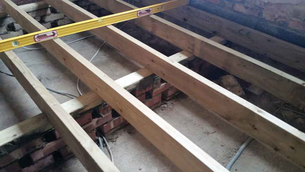Levelling Floor Joists How To Level Old Floors Diy Doctor