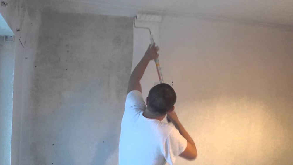 Painting New Plaster Correctly Using A Mist Coat | Diy Doctor