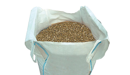 Industry standard dumpy bag of 20mm decorative gravel