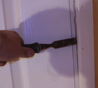 Removing architrave