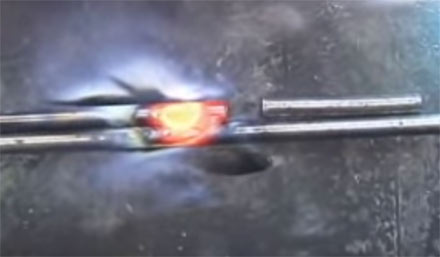 Diagram showing how brazing rod forms joint along 2 steel pieces