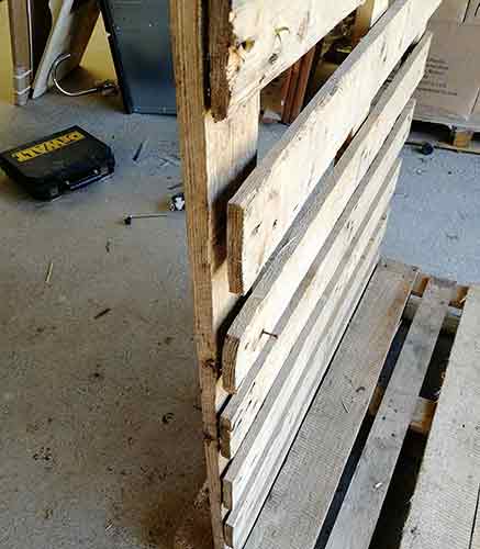 All pallet slats cut free from blocks