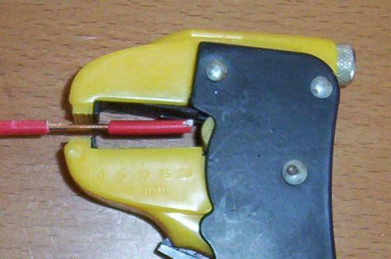 Wire stripper