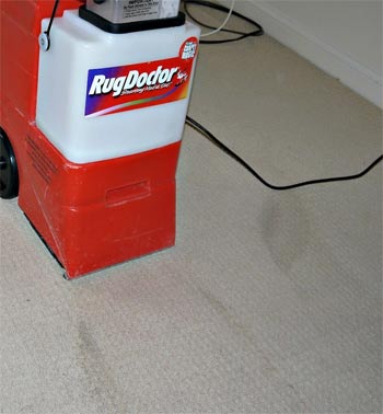 Cleaning carpets with a RugDoctor cleaner