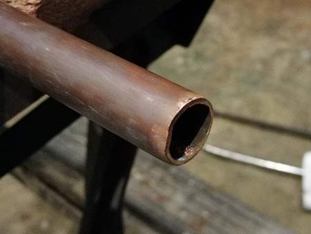 Clean and burr-free copper pipe cut