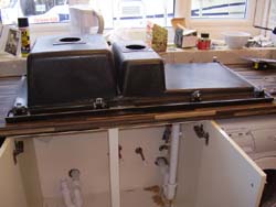 Place sink on worktop to mark out cutting area