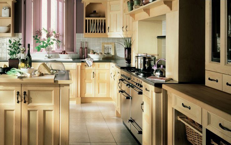 Traditional Wooden Kitchen Units