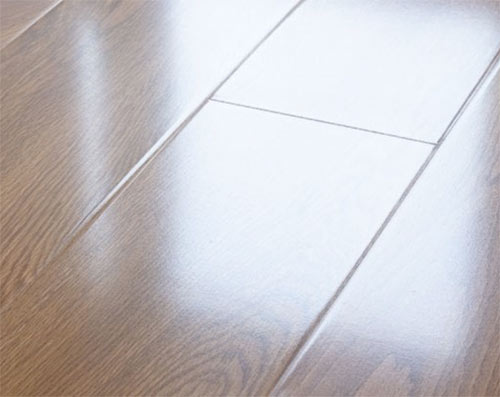 Polished finish laminate flooring