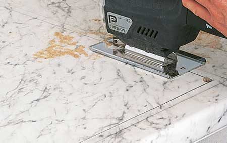 Breakout chips on laminate worktop