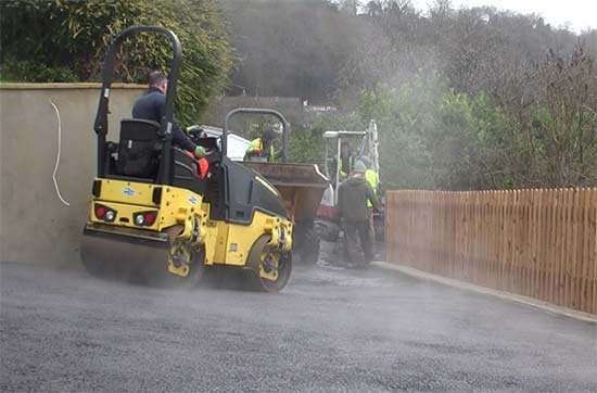 Macadam laying team
