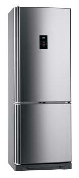 Electrolux advanced fridge freezer unit