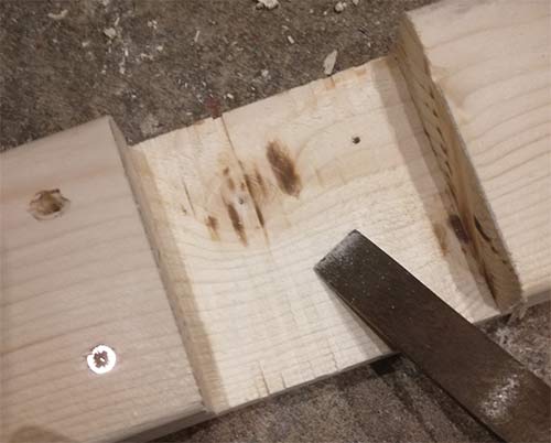 Tidying up halving joints