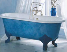 Coloured roll top bath