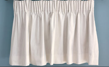 Pencil pleat curtain heading