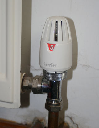 Thermostatic radiator valve