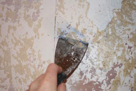 How To Remove Wood Chip Wallpaper And Textured Wallpaper Diy Doctor