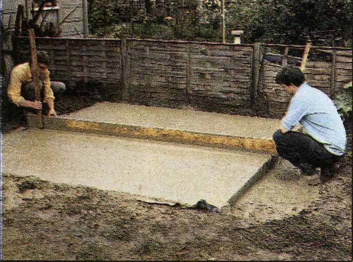 Tamping down the concrete