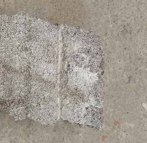 Scoring cutting line on concrete block