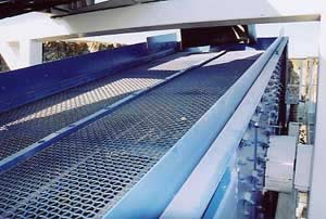 Large screen or sieve used to seperate aggregate