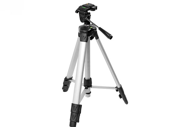 Tripod suitable for laser level