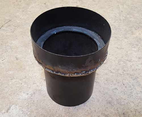 Flue pipe adaptor for stove